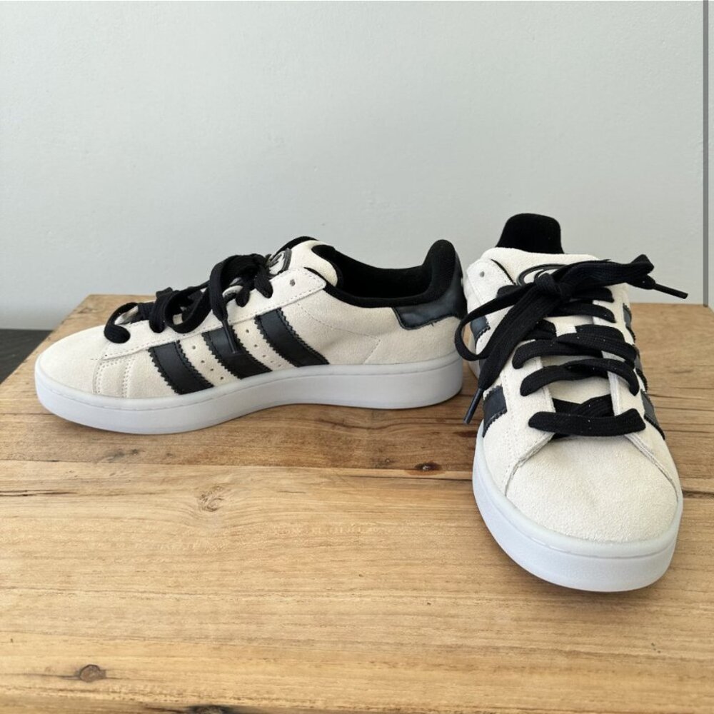 Adidas Campus 00S in great shape!